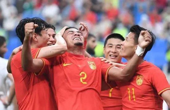 色美国农夫vl十次啦